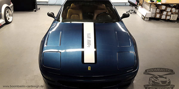 Ferrari Blau