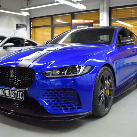 Jaguar Project 8 - Teilfolierung