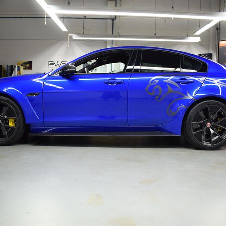 Jaguar Project 8 - Teilfolierung