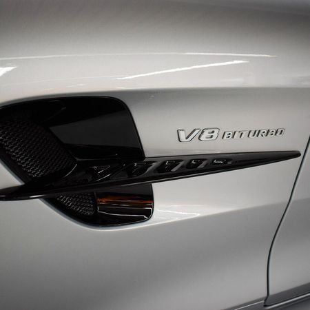 Mercedes Benz V8 Biturbo - Lackschutz