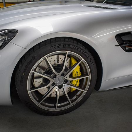 Mercedes Benz V8 Biturbo - Lackschutz