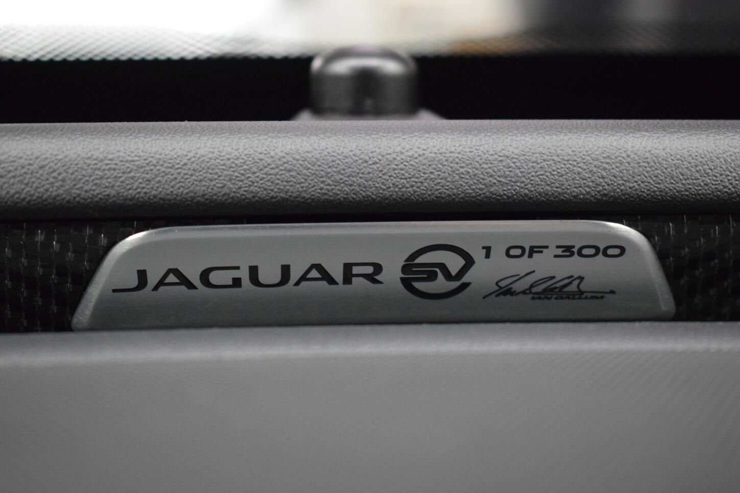 Jaguar Project 8 - Teilfolierung